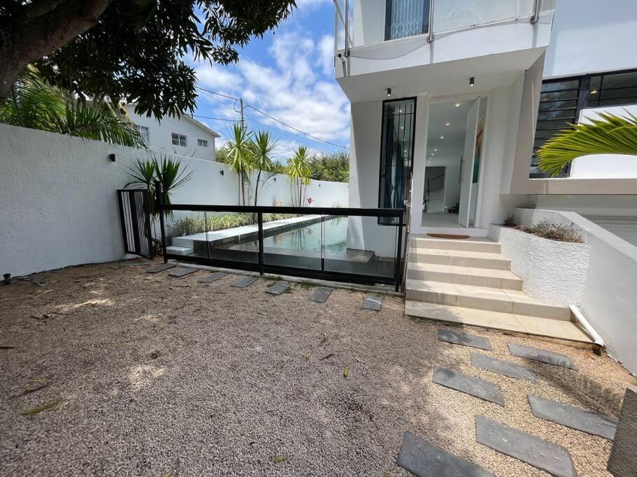 Villa Moderne A Trou Aux Biches Exterior foto